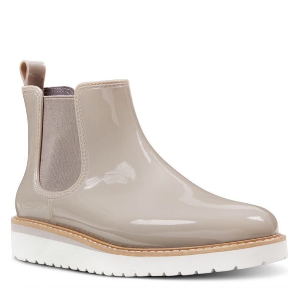 nine west chelsea rain boots